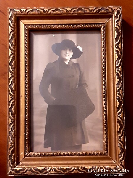 Antik hölgy fotó szép keretben 1920 - 30 as évek