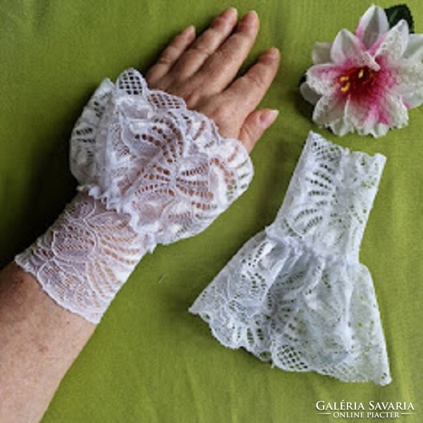 Wedding kty38- snow-white lace handcuffs, cuffs, bridal gloves