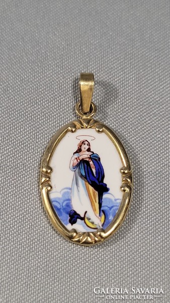 14 K arany női Mária medál