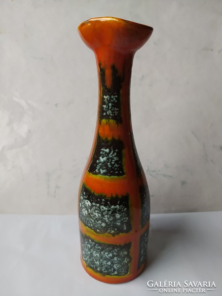 Iparművészeti retro váza, fekete és narancs absztrakt dekorral, hibátlan, 31 cm