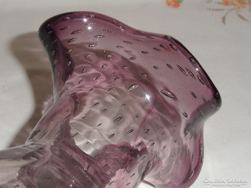 Lila színű huta üveg váza