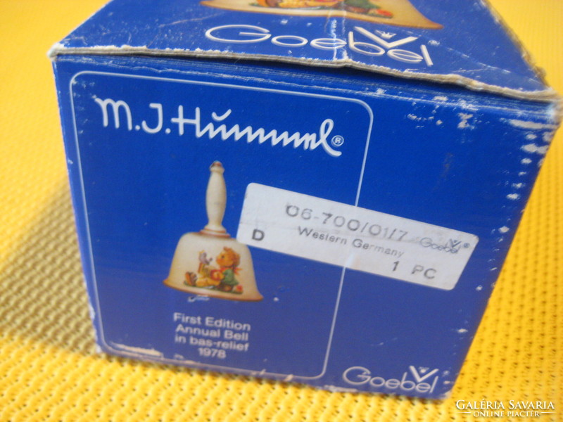 Hummel -Geobel  , porcelán csengő , 1978 certifikáttal  , gyári dobozában  , 10,5 x 16 cm