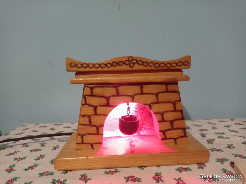 Very nice wooden fireplace mood lamp 20x17x10 cm