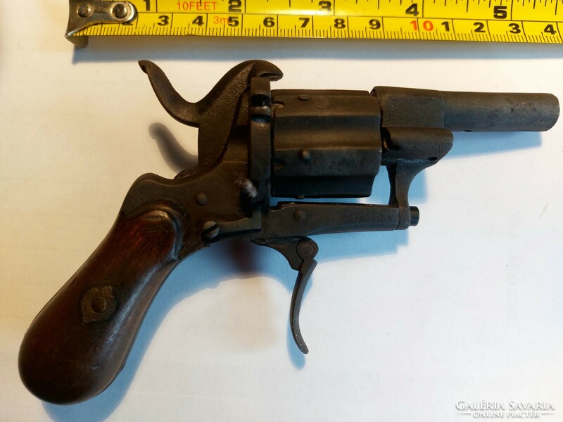 Revolving pistol mid 1800s, lefauchex 14cm