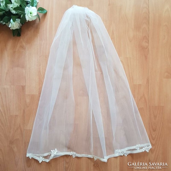 Fty124 - 1-layer ecru bridal veil with lace edge