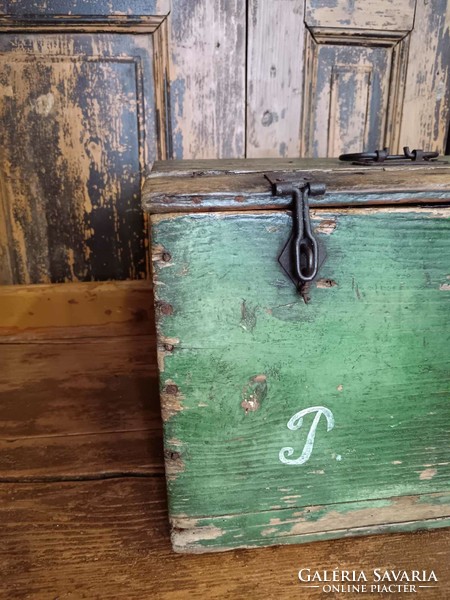Military chest, monogrammed, I think from the First World War, in cleaned and treated condition, storage chest