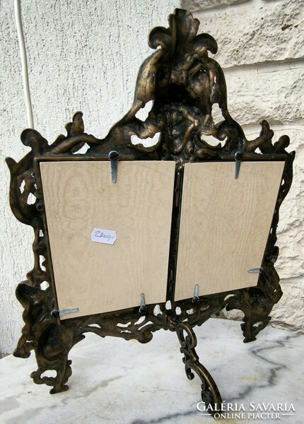 Huge copper photo frame with baroque figurative ornate decorative double photos of angels. 1.4 Kg
