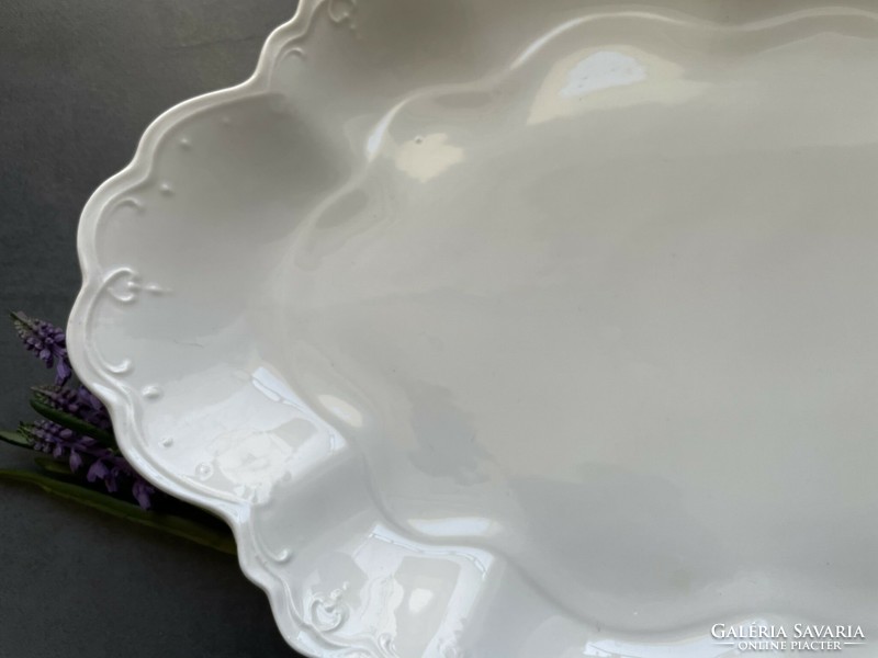 Régi MZ Austria nagyméretű csipkézett szélű csodás fehér ovális porcelán tál