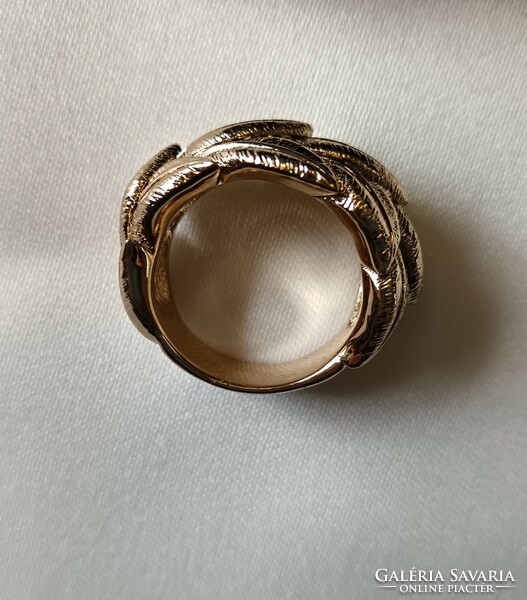 Romantikus Cleopatria gyűrű matt aranyból