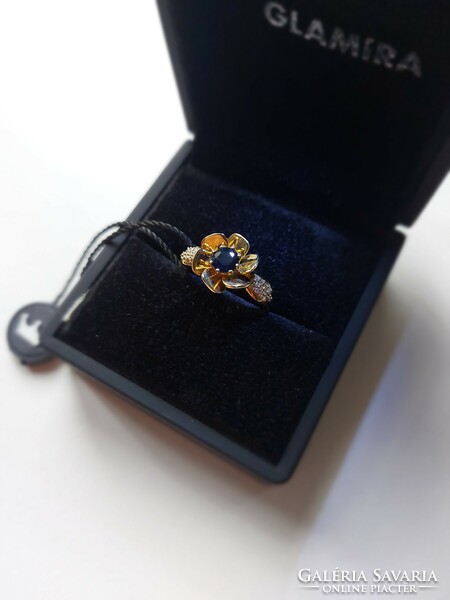 14 carat gold ring with sapphire and diamond