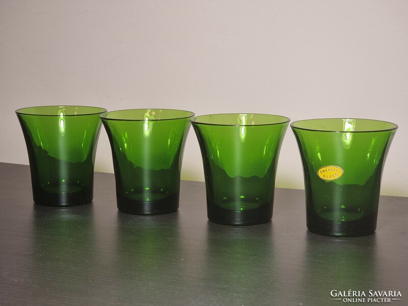 Db zöld üvegpohár készlet, Emerald Glass matrica jelöléssel.XX.szd közepe-második fele.