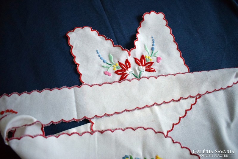 Apron embroidered Kalocsa pattern retro needlework, pocket pocket 58 x 58 cm + belt, adult size