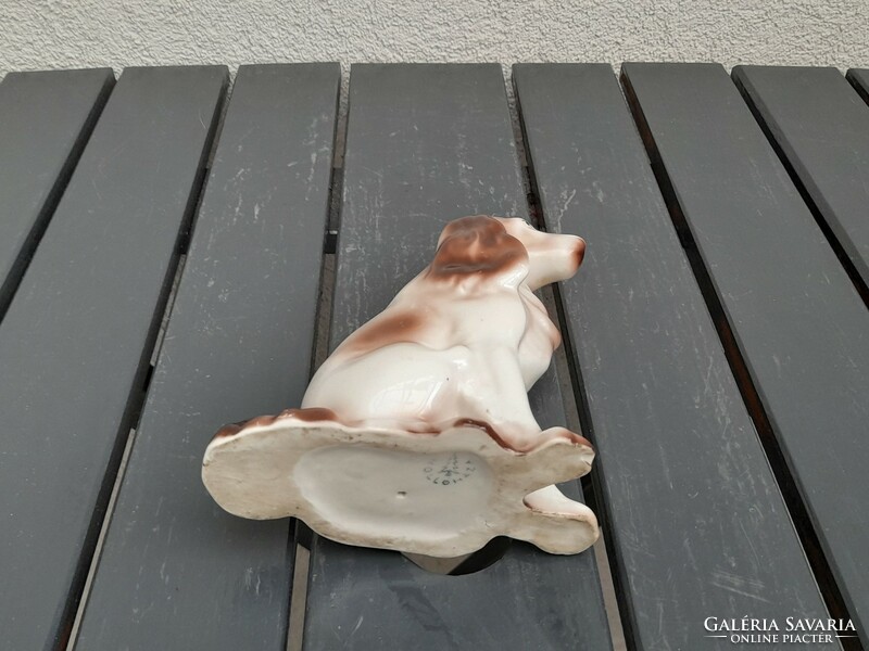 Raven House dog porcelain