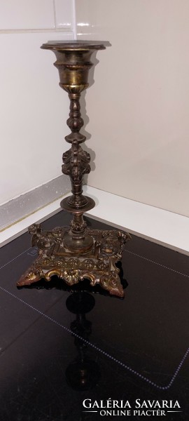 Antik bronz gyertyatartó