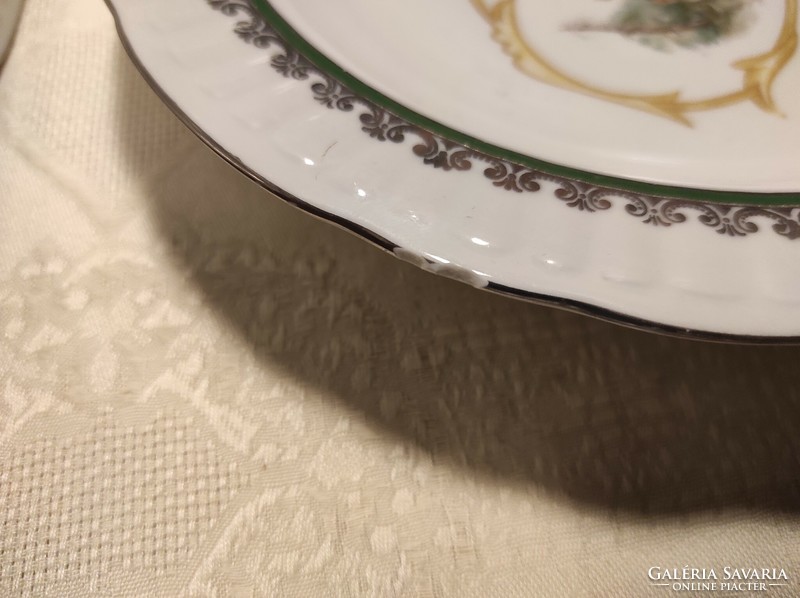 2 db rokokó mintás lengyel porcelán tányér