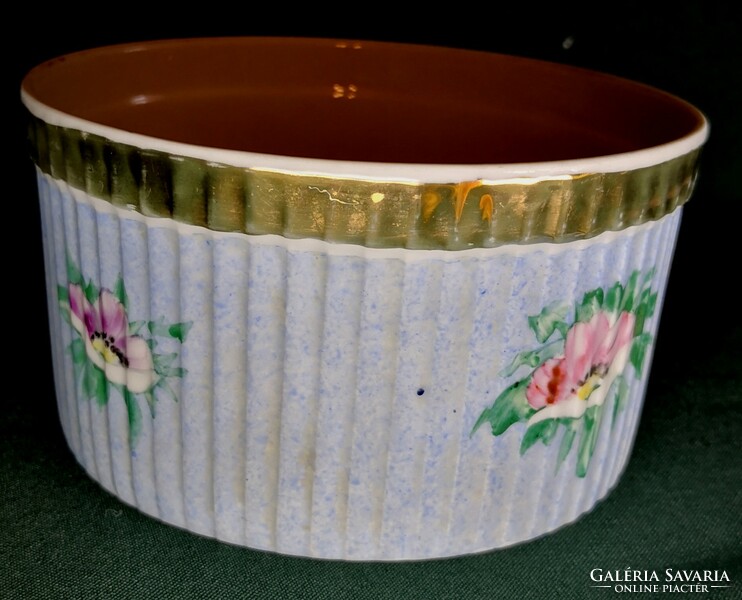 DT/376 – Vintage Royal Worcester kézzel festett, kerek, porcelán tűzálló sütőedény
