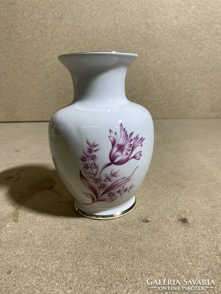 Hollóházi porcelán váza, 18 x 12 cm magas, ritkaság.2256