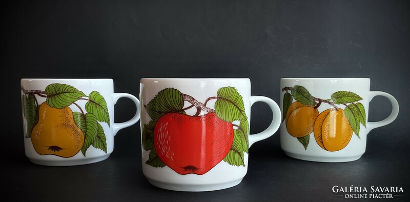 Alföldi 3 display fruit mugs apple pear peach