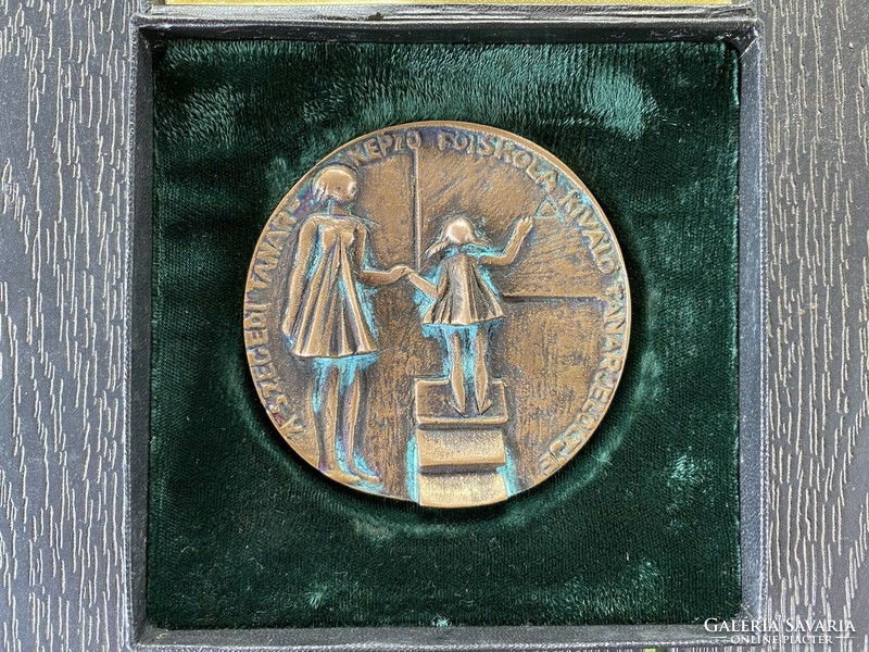Outstanding teacher candidate of the teacher training college in Szeged - copper plaque