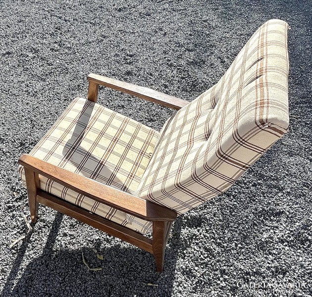 Relaxing armchair from the 60s