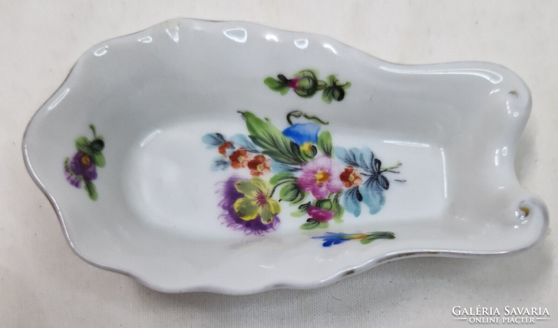 Herendi kézzel festett virágmintás porcelán fogpiszkáló tartó tálka vagy hamutál vagy ékszertartó