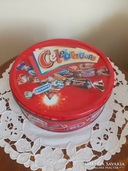 Kerek süteményes, csokis lemez doboz. 19 x 7 cm