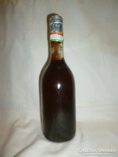 Tokaj Szamorod dry wine 0.5 liter 1967