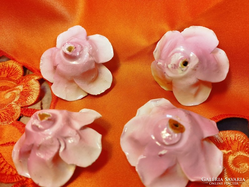 4 Pcs. Hand-formed pink English porcelain rose