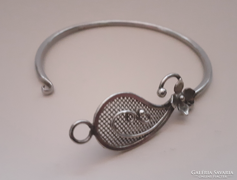 Old richly silver-plated custom bracelet bracelet