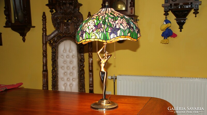 Tiffany lamp in the shape of a woman 60 cm 1.