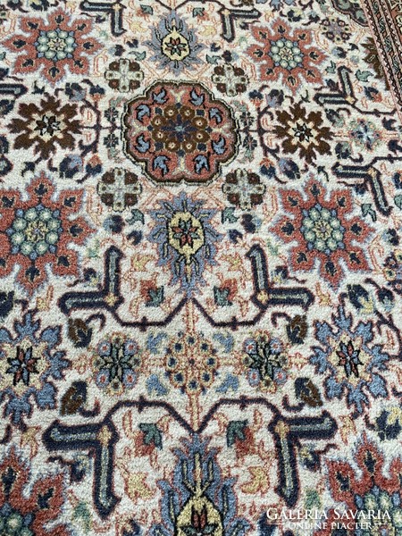 Kézi Csomózású Azeri Kaukázusi szőnyeg 195x123