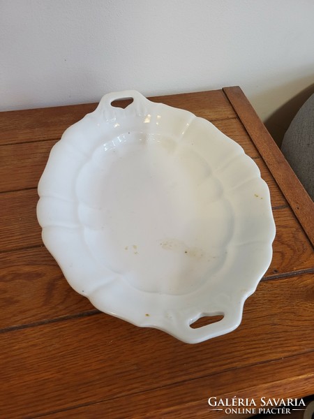 Thick porcelain serving bowl