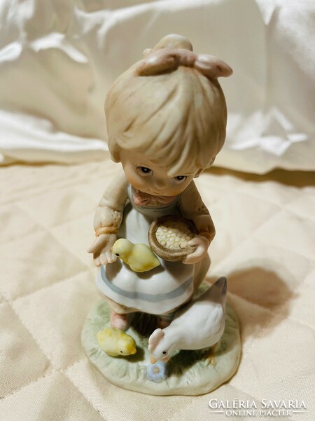 Vintage Lefton kézzel festett Taiwan-i porcelán figura-Kislány csirkékkel