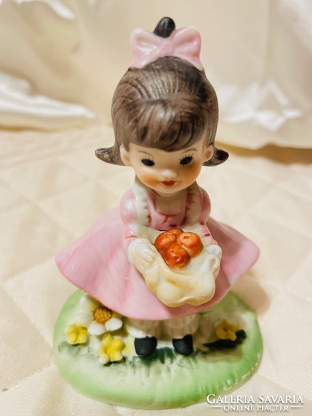 Vintage Lefton kézzel festett Taiwan-i porcelán figura-Kislány rózsaszín ruhában almáskosárral