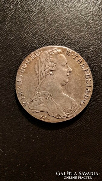 Mária Terézia" ezüst Tallér. 900 finomságú ezüst tallér emlékveret.  ( S.F )