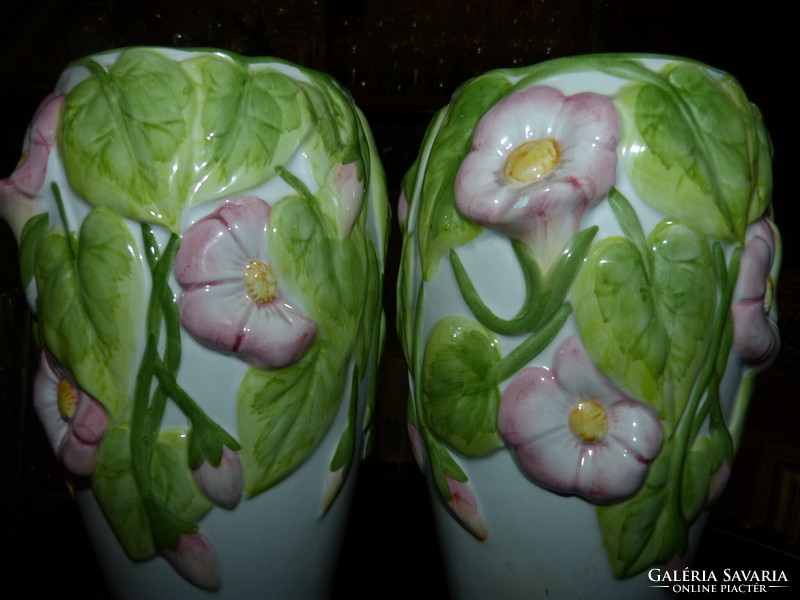 2 English majolica vases.