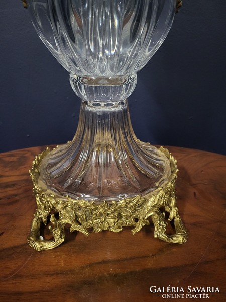 Pompás empire kristály váza bronz veretekkel , asztalközép , amfora , urna