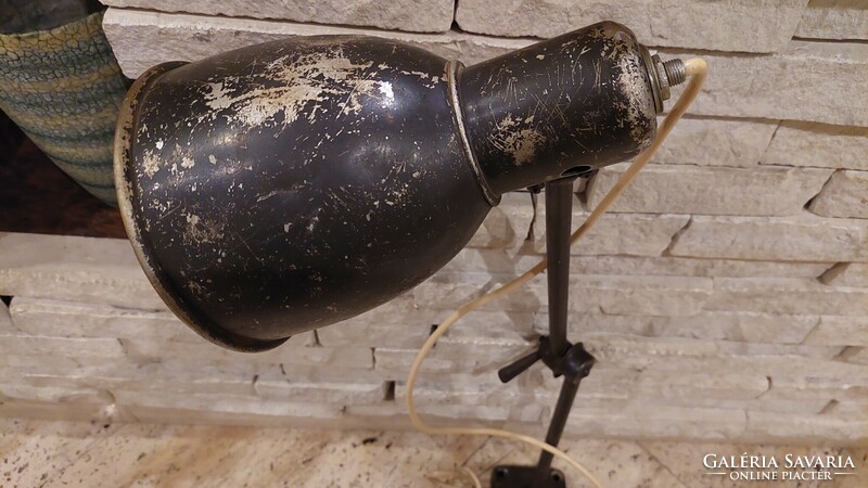 Old workshop lamp, industrial style