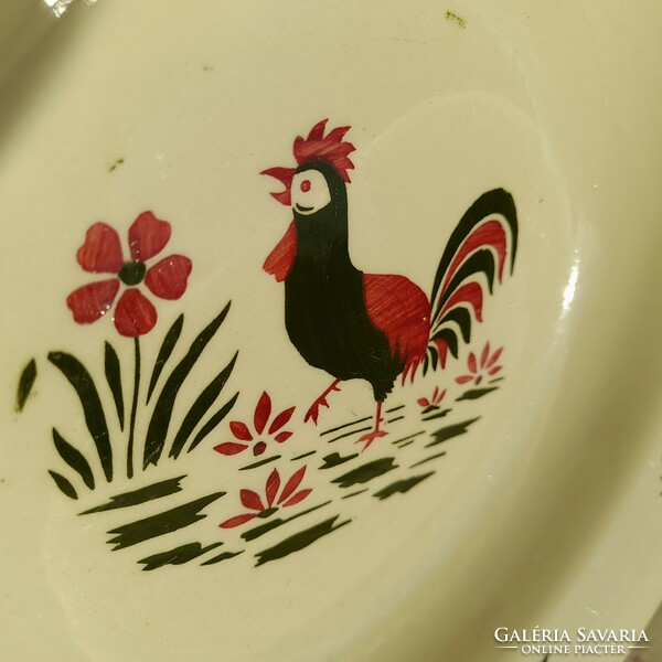 Antique decorative wall plate with rooster