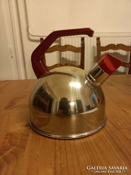 New 2 liter tea kettle with whistle, stainless steel