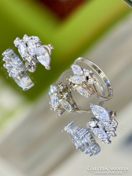 Dazzling silver ring and earring set embellished with zirconia stones