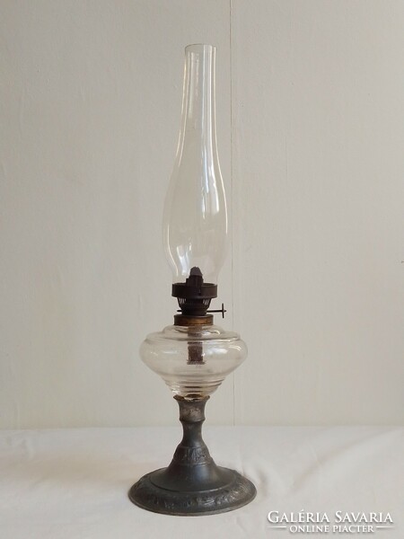 Antique old table kerosene lamp glass tank art nouveau spaiater metal base 42 cm