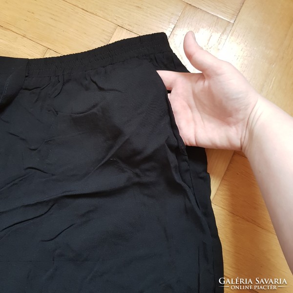 New 58/5xl black shorts