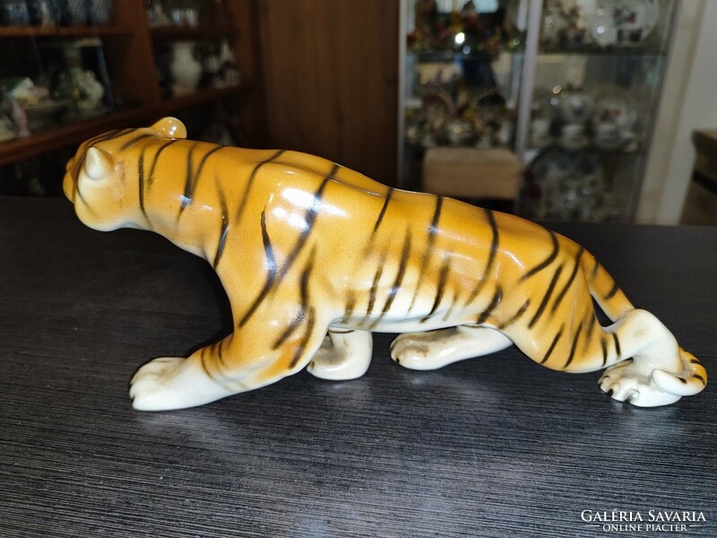 Royal Dux tigris, 29 cm