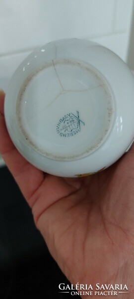 Herendi Viktória porcelán váza