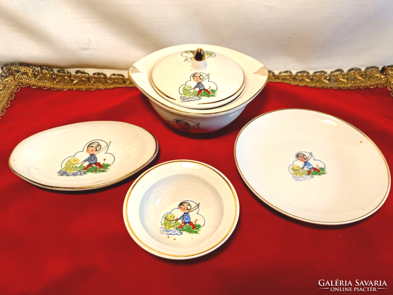 Porcelain children's toy tableware