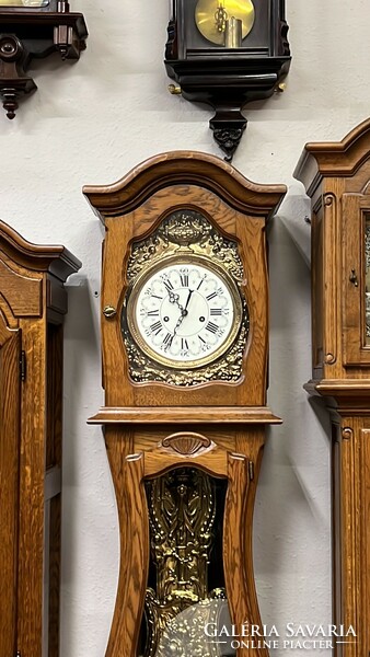 Antique style 2 heavy standing clocks