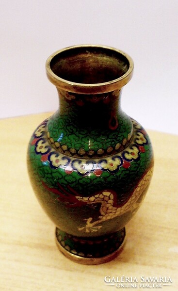 Old cloisonné dragon vase, decorative item in perfect condition. A Chinese specialty