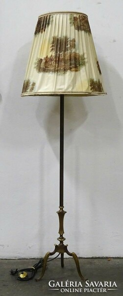 1Q243 old large hunting scene floor lamp with a copper body 165 cm