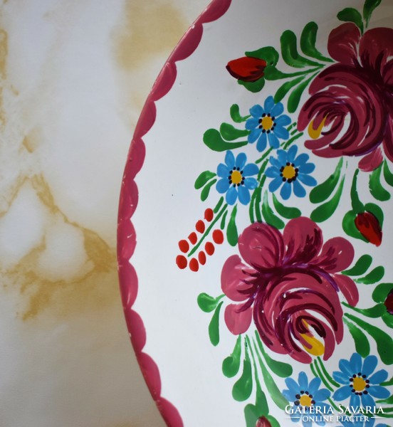Retro kézzel festett, virágos, virág mintás gránit fali tányér